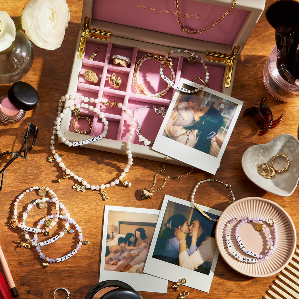 Bracelets That Say “Thank You, Mom” (Without Saying a Word)