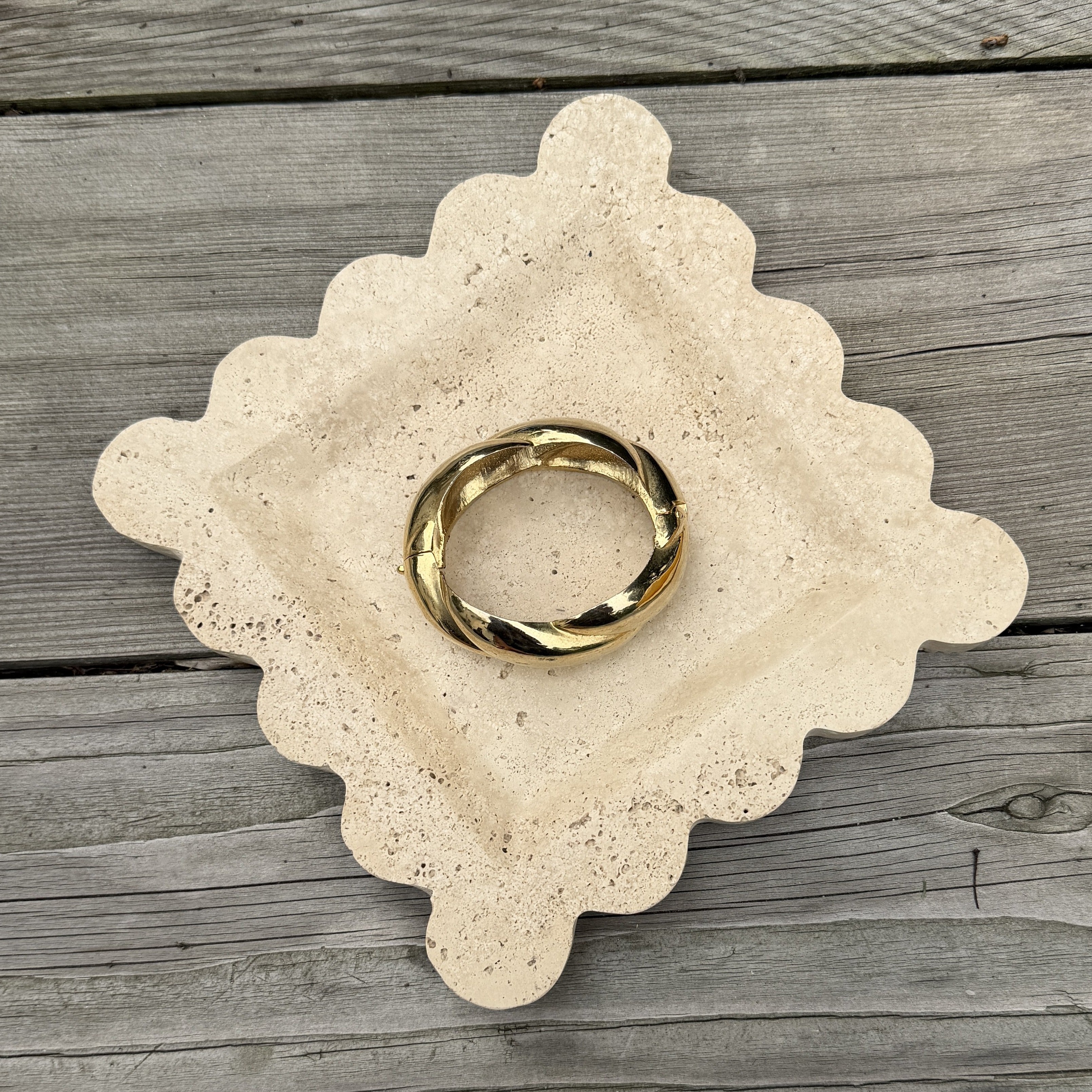 Gold Twist Clamper Bangle