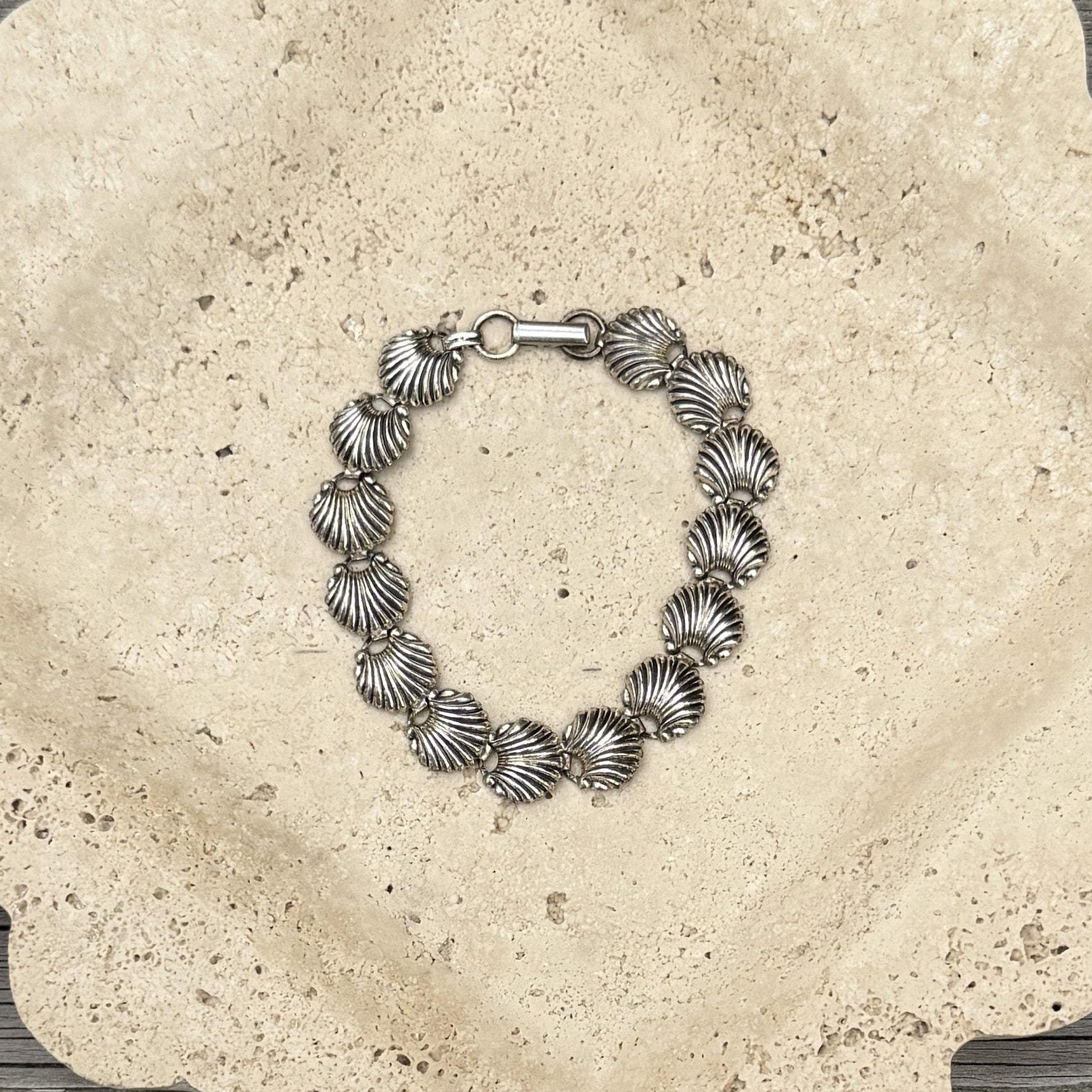 Silver Scallop Bracelet