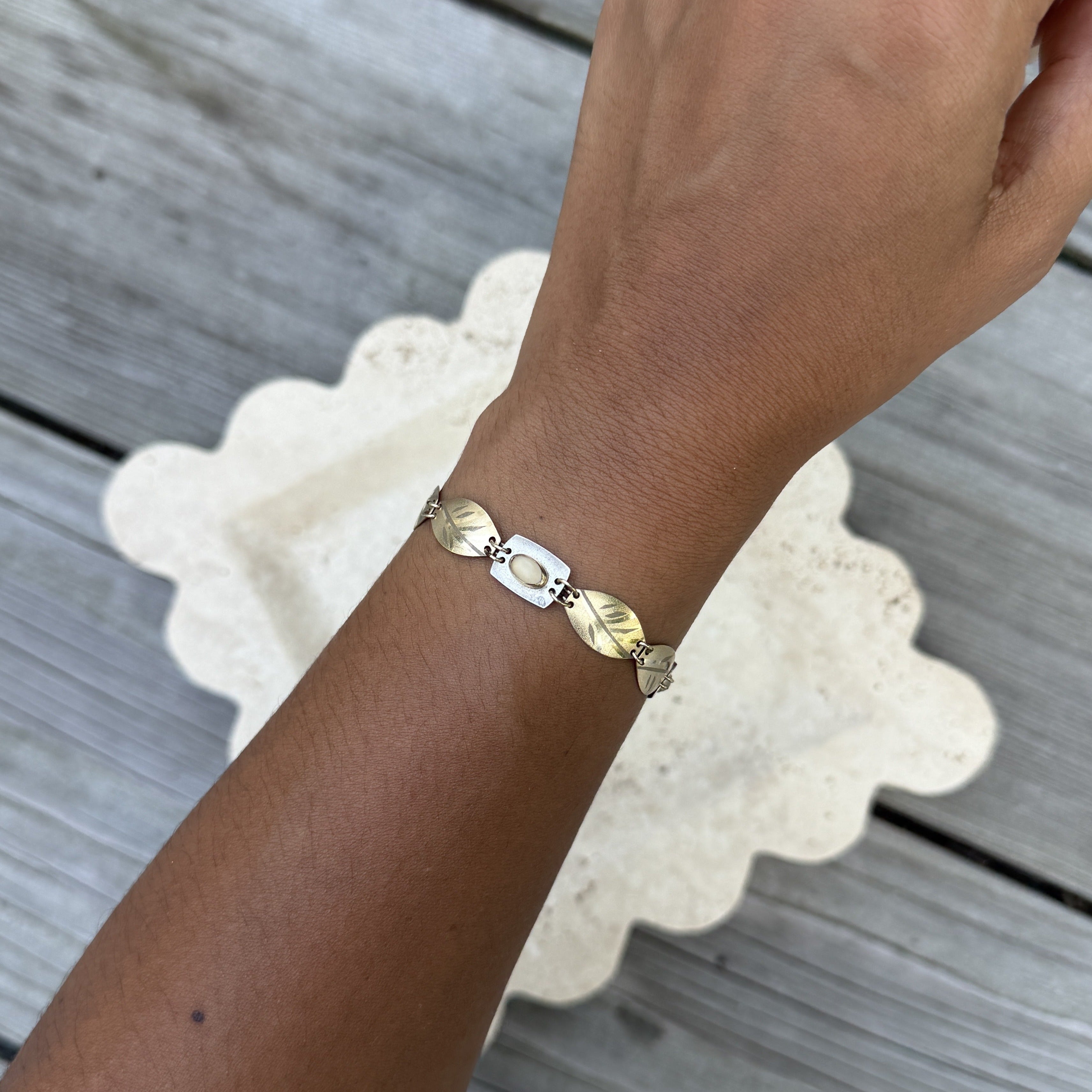 Holly Yashi Leaf and Stone Bracelet