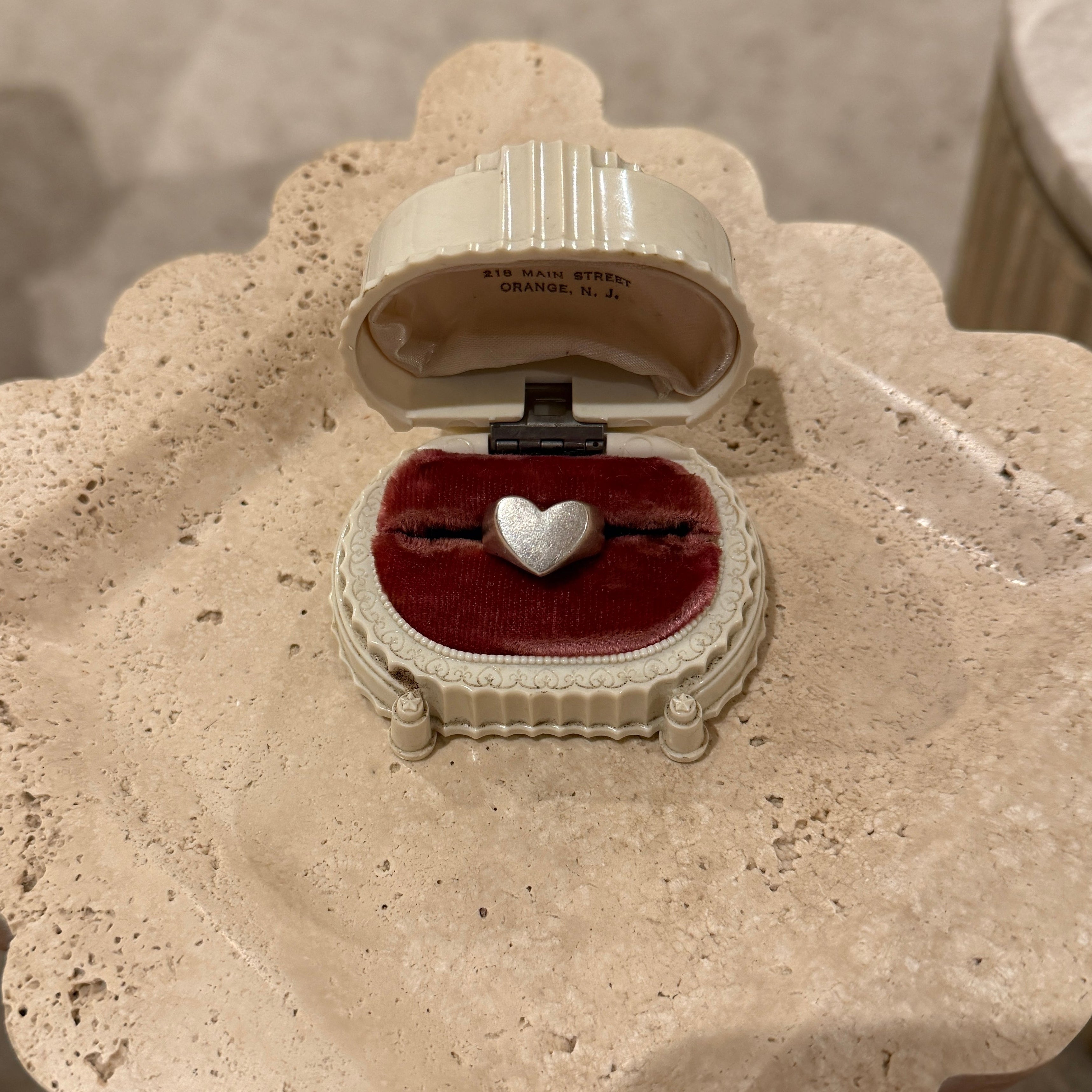 90's Vintage Sterling Silver Heart Signet Ring