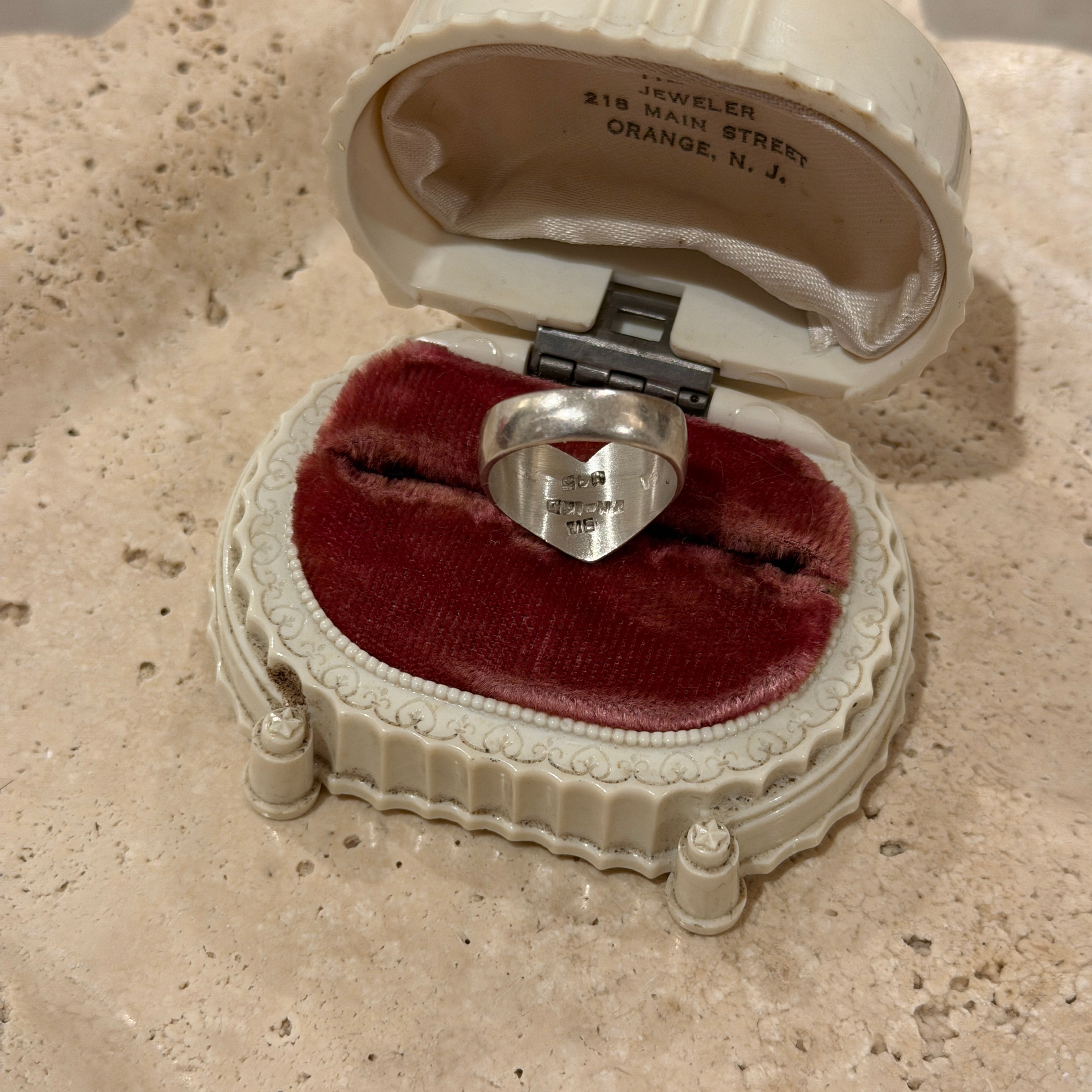 90's Vintage Sterling Silver Heart Signet Ring