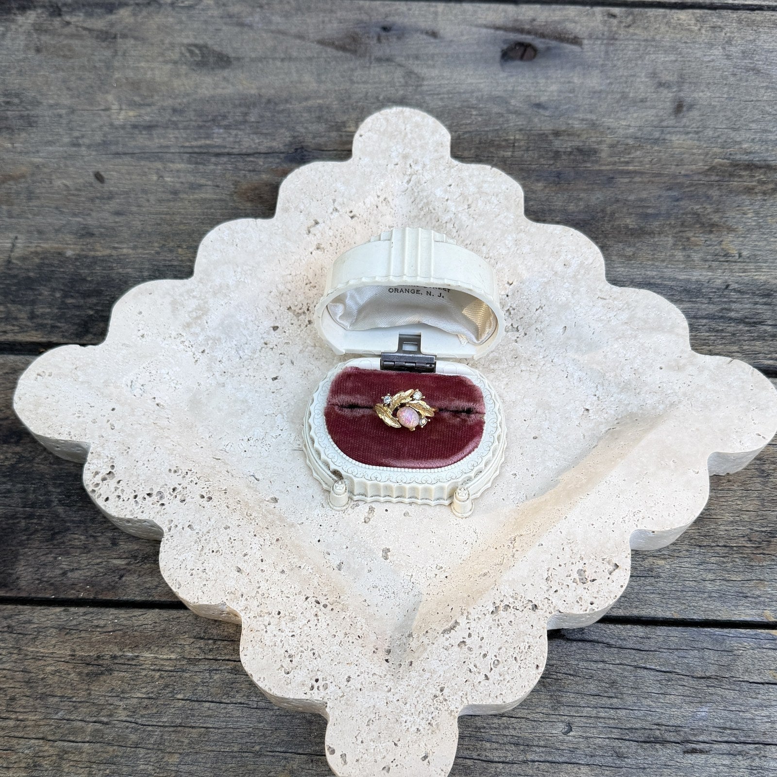 Signed Avon Statement Ring